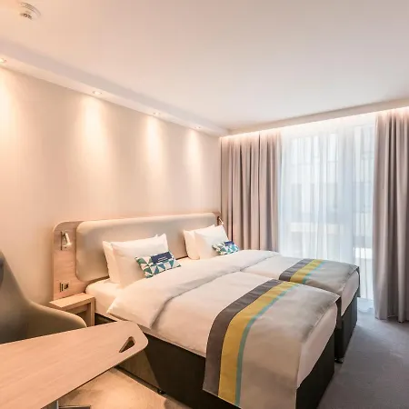 Express - - Hauptbahnhof, An Ihg Hotel Mannheim