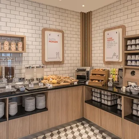 Express - - Hauptbahnhof, An Ihg Hotel Mannheim