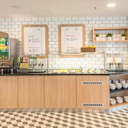 Hotel Express - - Hauptbahnhof, An Ihg Mannheim