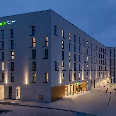 Express - - Hauptbahnhof, An Ihg Hotel 3*