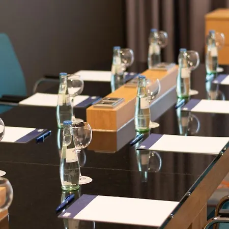 Express - - Hauptbahnhof, An Ihg Hotel Mannheim