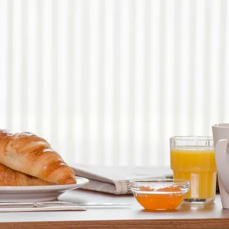Express - - Hauptbahnhof, An Ihg Hotel Mannheim